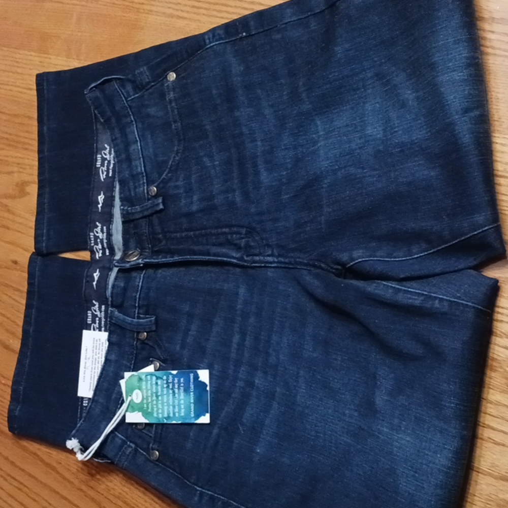 River Girl Jeans 8X28 Dark Blue. NWT Curve Fit Tummy Band Stretch Straight leg